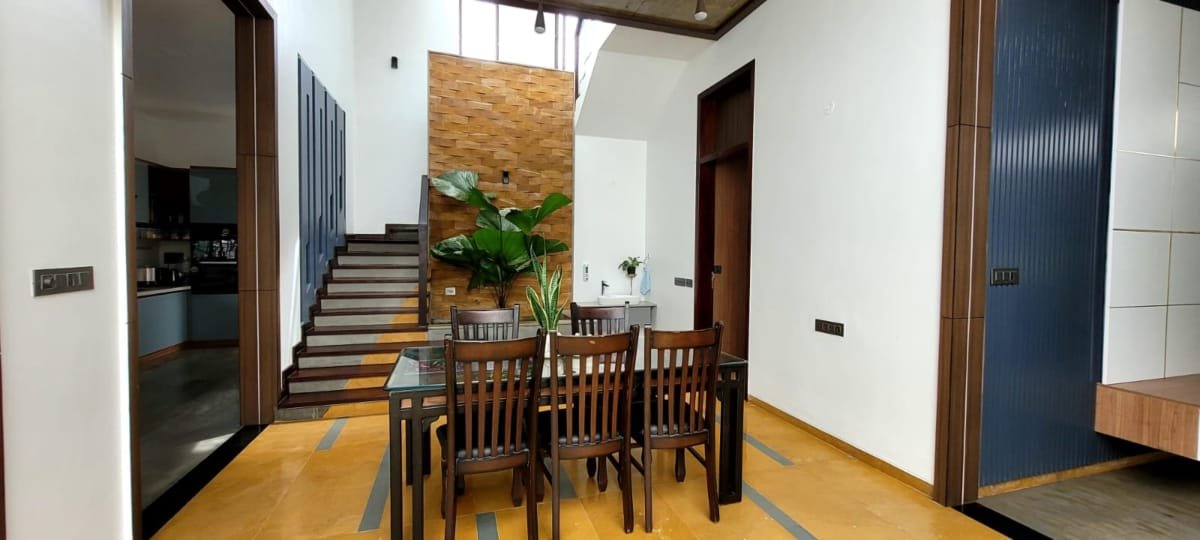 5000 Sq.ft. Built up With 6BHK with 6 Toilets - Image 5